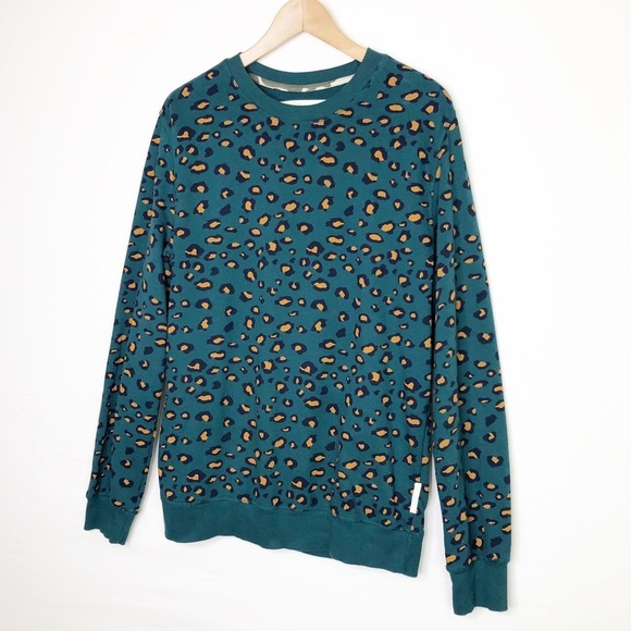 Koto Green, leopard print sweatshirt - Picture 9 of 9